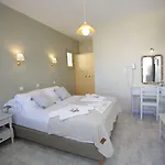 Alexandra's Apart Otel 4*