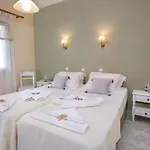 Alexandra's 4* Páros