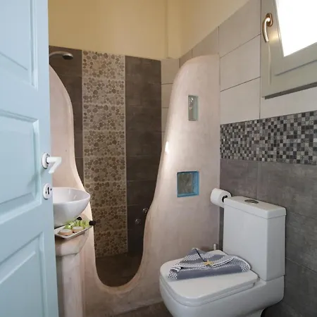 Aparthotel Alexandra's 2*