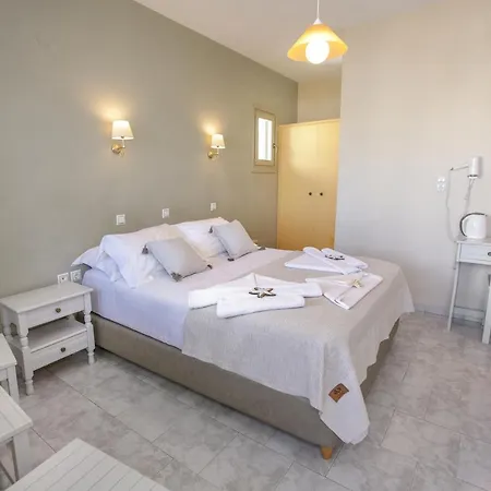 Alexandra's Aparthotel Páros