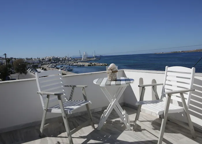 Alexandra's Πάρος