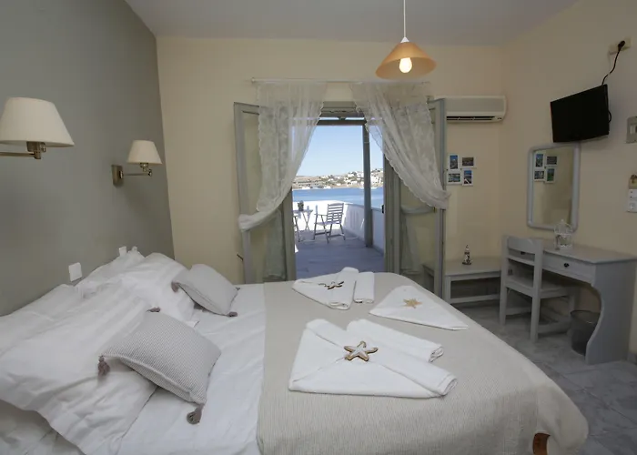 Ξενοδοχείο με διαμερίσματα Alexandra's 4*