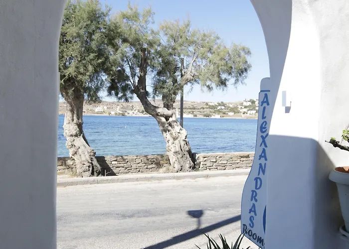 Ξενοδοχείο με διαμερίσματα Alexandra's Πάρος