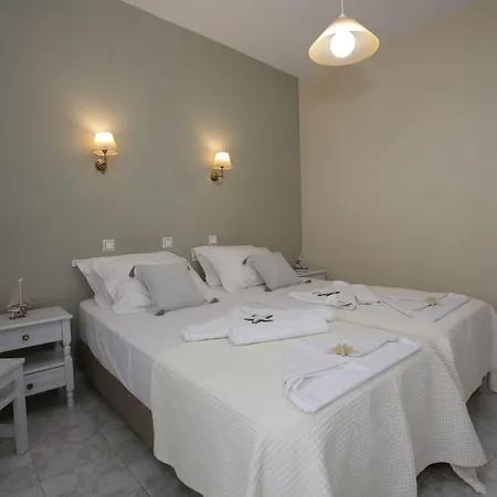 Alexandra's 4*