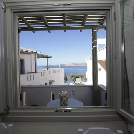 Alexandra's Apart-hotel 4*