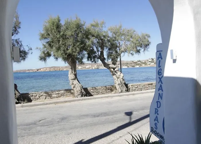 アレクサンドラズ ルームズ