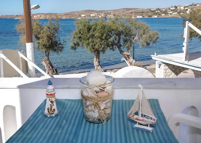 アレクサンドラズ ルームズ 4*